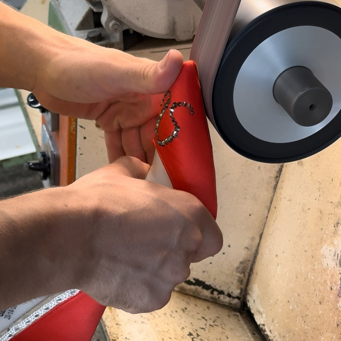 Cosa succede davvero dietro una scarpa firmata Alberto Ciaschini