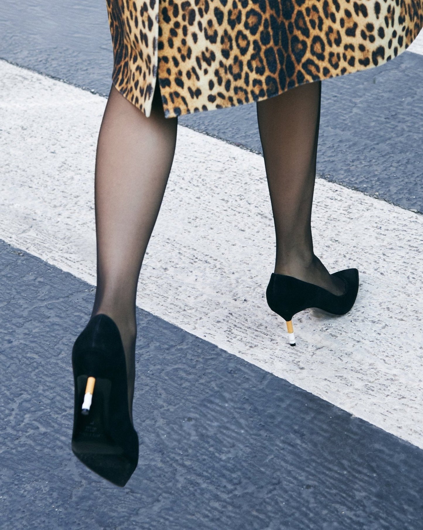 Smoking Hot V Décolleté  Camoscio