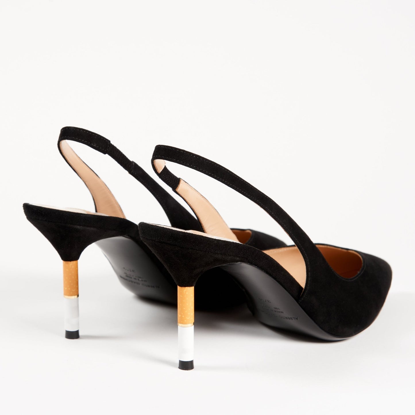 Smoking Hot Slingback Camoscio